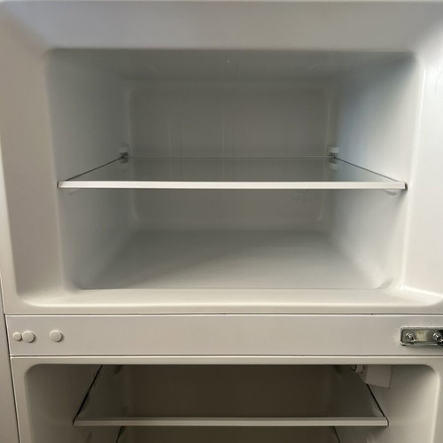 United refrigerator medium size like new
