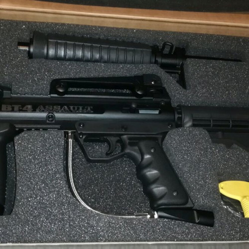 Paintball BT 4 M16 new with folding stock