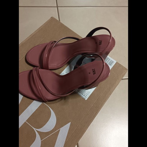 Zara pink sandals size 38
