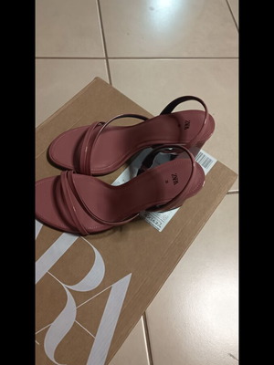 Zara pink sandals size 38