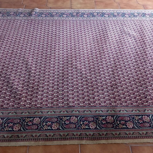 Roubayat Persian rug used, 2.74 x 1.98 m, classic design