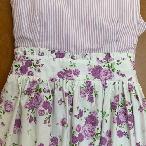 Milkwhite midi dress like new, size M, pink multicolor