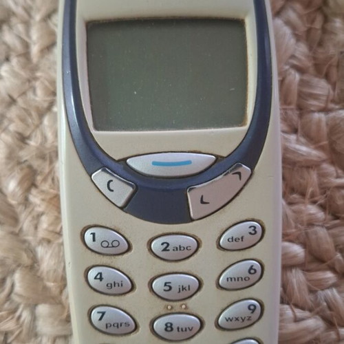 Nokia 3330 used without battery and charger