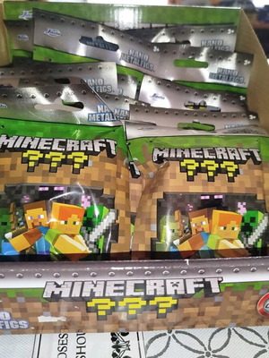 Minecraft authentic metal figures pack of 18 new