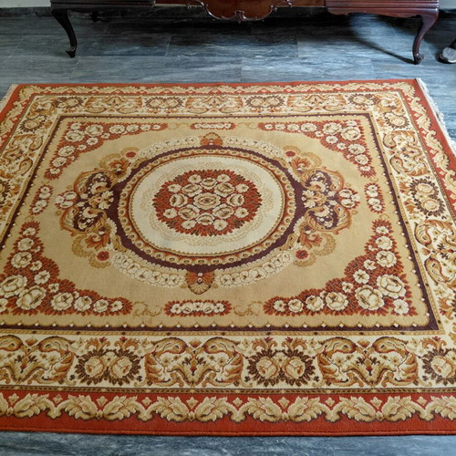 Biokarpet wool rug used, classic design, 291x246 cm with fringes