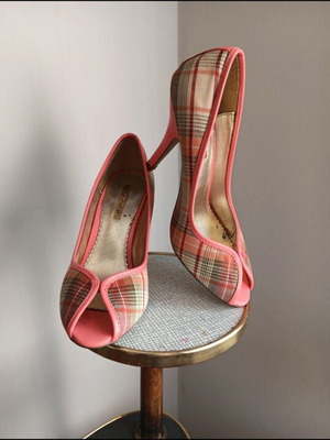 Nina-Nina plaid fabric peep toe pumps size 37