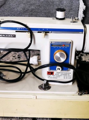 Foot sewing machine used, functional