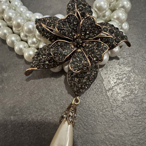 Vintage statement choker with three pearl strands and antique flower