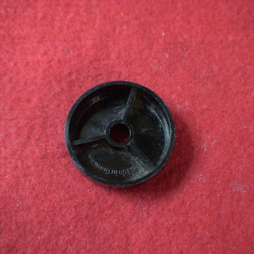 Dual 45 RPM 7" record adapter used