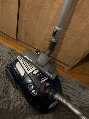Hoover vacuum cleaner new, very good condition