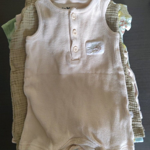 bodysuits for boys 3 to 6 months.