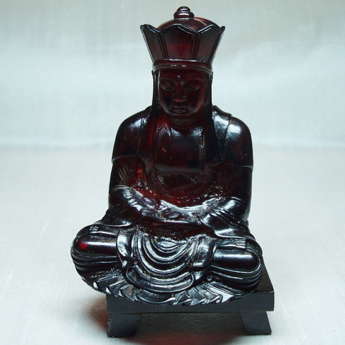 Amber Shakyamuni Bodhisattva Buddha used, handmade 18th century figure
