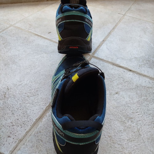 Salomon XA Pro V8 Kids Trail Running Shoes Size 37 Like New