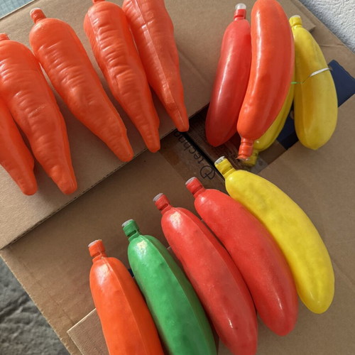 Carrot and other toy whistles, pack of 14