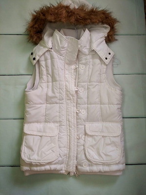 Γιλέκο Esmara με κουκούλα και γούνα σαν καινούργιο, μέγεθος M