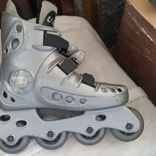 Rollers used, size 35 with free knee pads