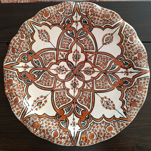 Ceramic plate like new, diameter 25 cm, possibly North African origin