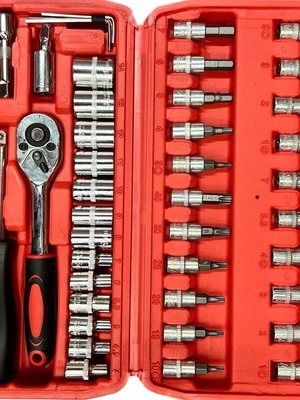 Socket set 1/4 46 pieces new with sockets and bits