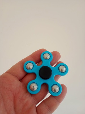Fidget Spinner μεταλλικό μεταχειρισμένο