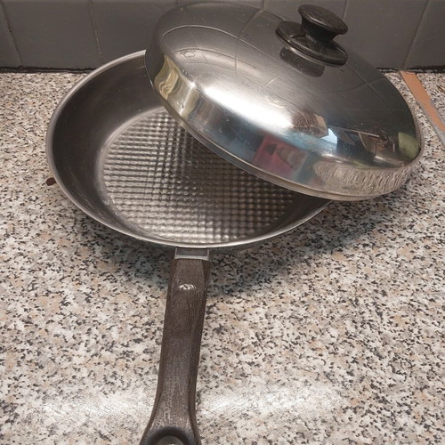 Fisler frying pan 30cm like new
