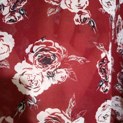 Women's blouse new, size L, red floral pattern