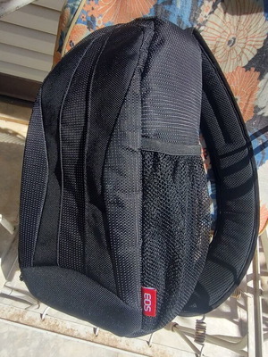 Camera bag for DSLR, comfortable shoulder strap