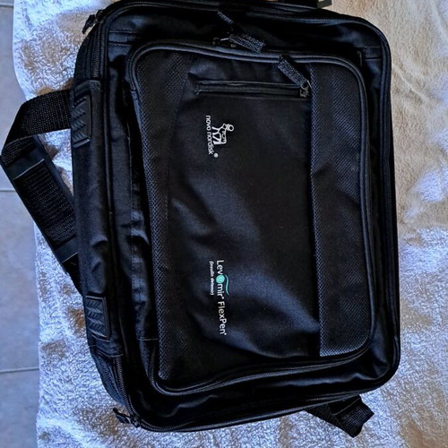 Τσάντα για laptop σαν καινούργιο, μαύρη, διαστάσεις 40×33