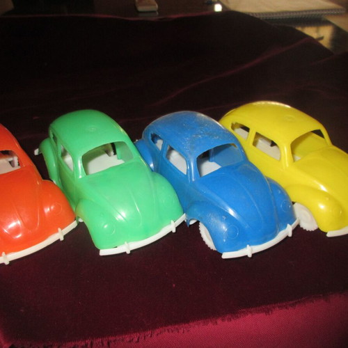 Lot of Volkswagen plastic toys 70s new, various colors