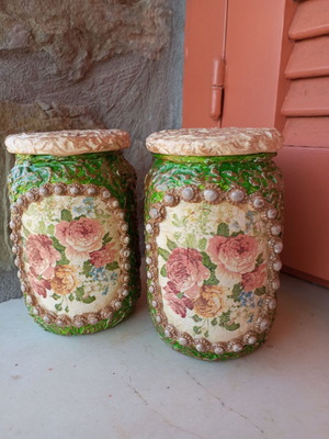 Handmade vases for decoration and use