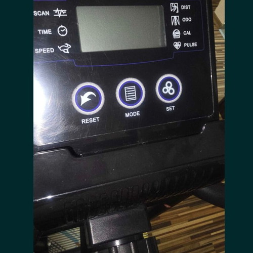 Cross Trainer and Exercise Bike 2 in 1 like new