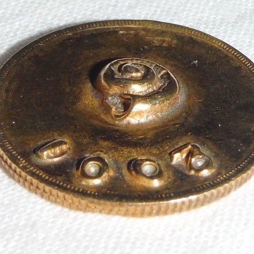 Silver gold-plated 2001 charm like new, New Year's jewelry