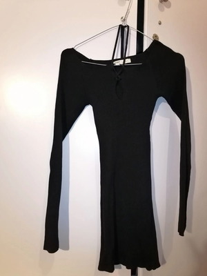 Mini dress Pull & Bear black like new, size XS