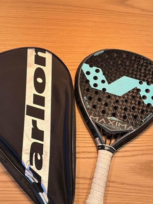 Padel racket Varlion like new