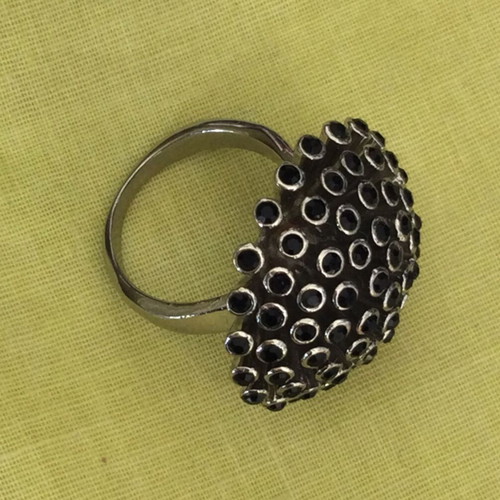 Mushroom-shaped ring with black stones like new