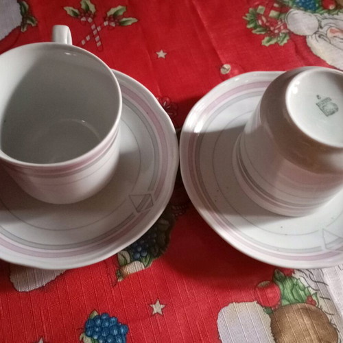 Tea cups new, set of 4 pieces
