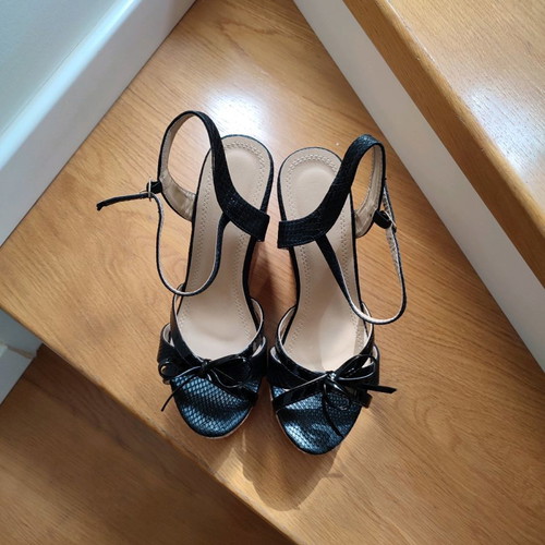Women's platform sandals like new, cork wedge, snakeskin pattern size 37