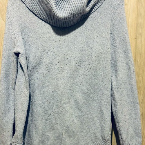 Turquoise sweater like new, very soft and warm, size S