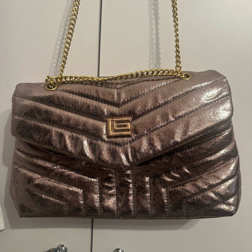 Guy Laroche crossbody shoulder bag new, metallic gray