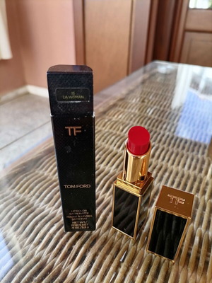 Tom Ford Lip Stick Satin Matte La Woman Classic Red new