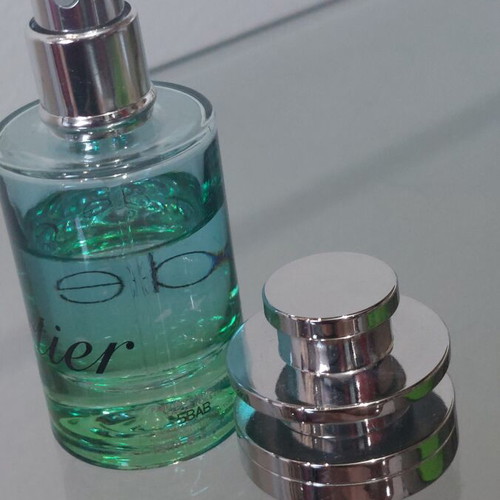 Cartier Eau de Cartier Eau de Toilette 15 ml like new
