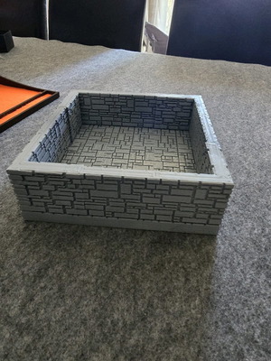 Dice tray used 15x15x5cm for tabletop dice games