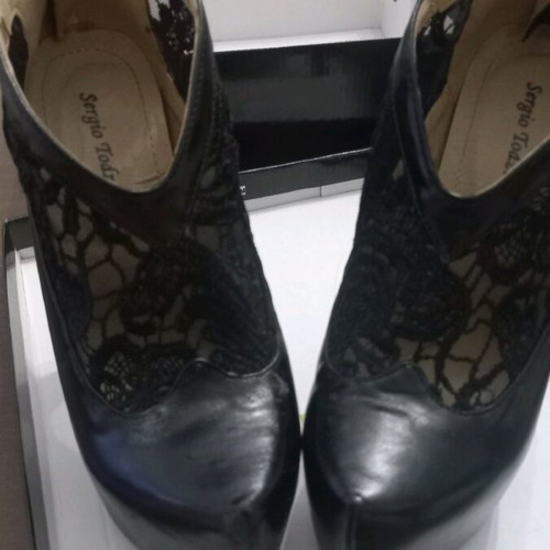 Sergio Todzi heels used, black with lace and zipper size 36
