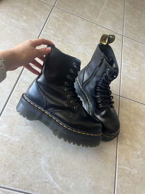Dr. Martens Jadon Platform Boots like new, EU 39, black leather