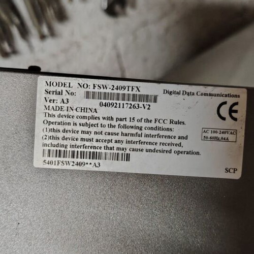 LevelOne Fast Ethernet Switch FSW-2409TFX like new