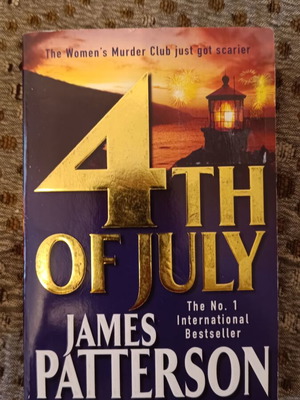 4th of July by James Patterson foreign language book like new