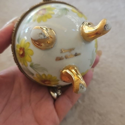 Porcelain vintage decoration like new Limoges France
