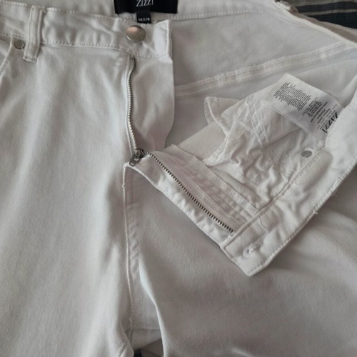 White women's jeans 4XL like new, soft, elastic