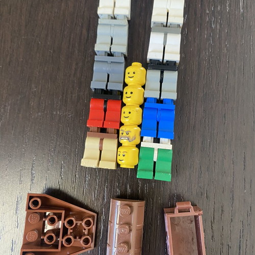 Lego lot with various accessories used