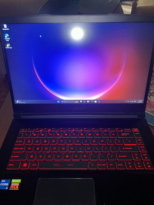 MSI GF63 Thin 11UC-299XRO gaming laptop σαν καινούργιο, Intel Core i5, RTX 3050