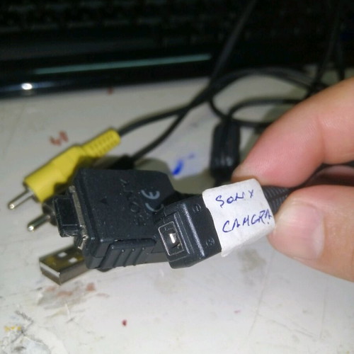 Sony camera cable like new